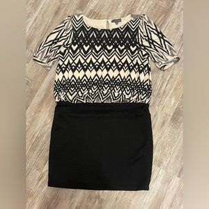 Luxology Med. Cream and Black Dress - Stretchy with Quality Details -